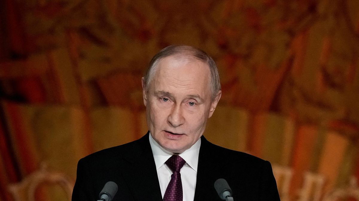 Putin nabízí, že přeruší boje u Pokrovsku, aby tam mohli přijet novináři